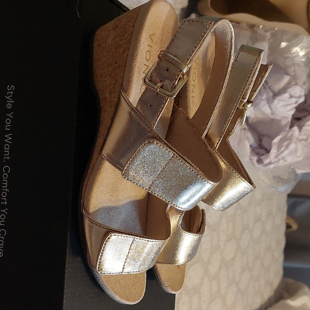 Vionic Gold Sandals with Metallic Straps and Supportive Footbed - Picture 3 of 7